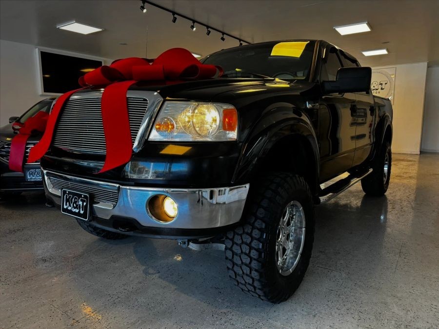 Used 2007 Ford F150 Supercrew Cab in Santa Ana, California | K&T Motor LLC. Santa Ana, California