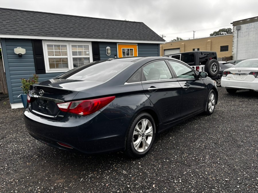 2013 Hyundai Sonata Limited - Photo 2