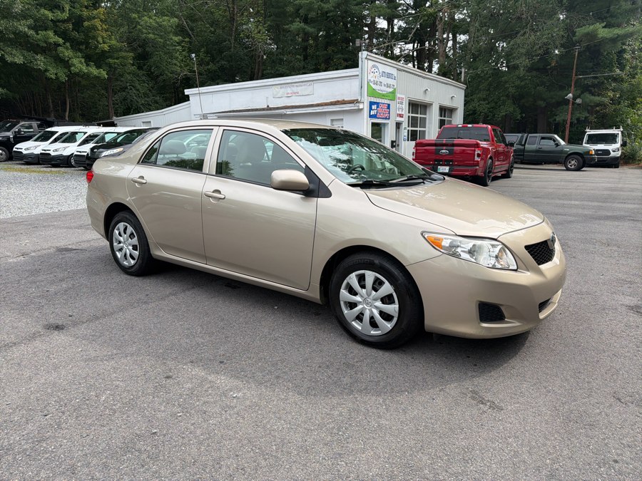 2010 Toyota Corolla 4dr Sdn Auto LE