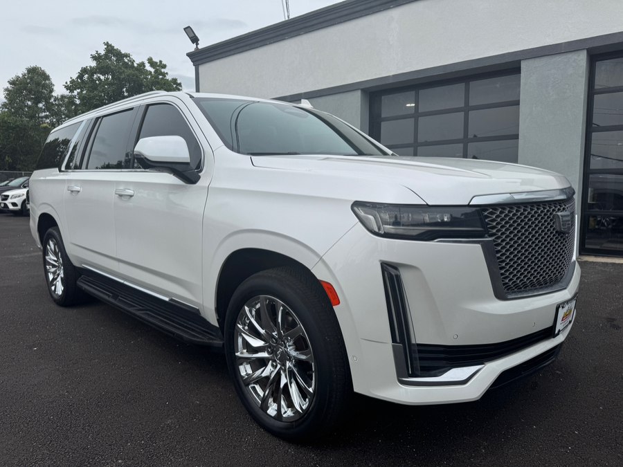 2021 Cadillac Escalade ESV Premium Luxury 4WD photo