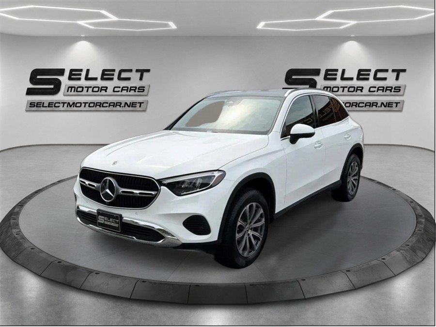 Used 2023 Mercedes-benz Glc in Deer Park, New York | Select Motor Cars. Deer Park, New York