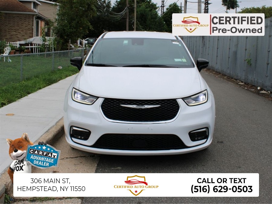 Used 2025 Chrysler Pacifica in Hempstead, New York | Certified Automotive Group. Hempstead, New York