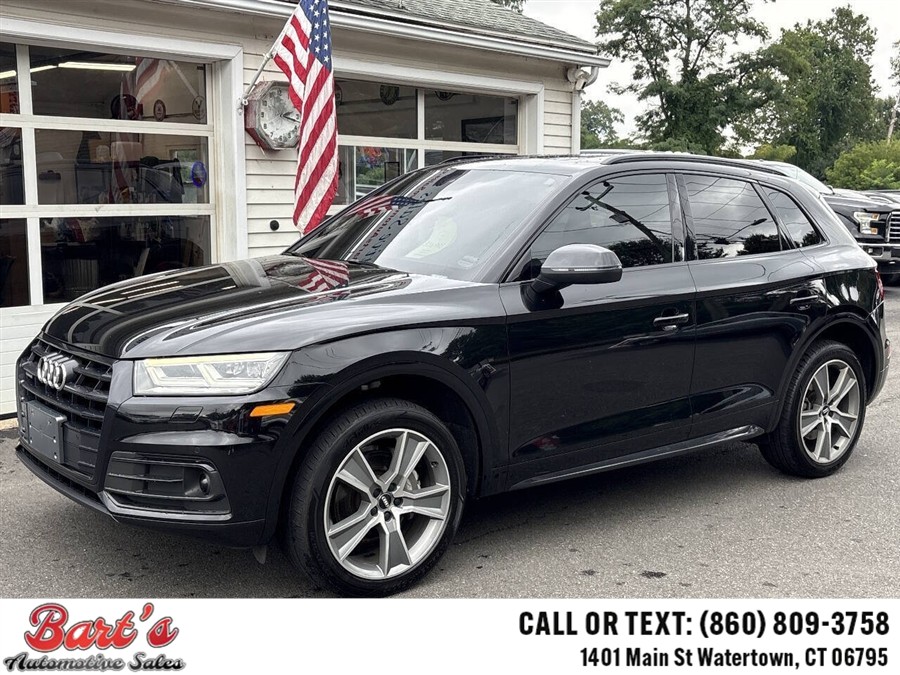 Used 2020 Audi Q5 in Watertown, Connecticut | Barts Automotive Sales LLC. Watertown, Connecticut