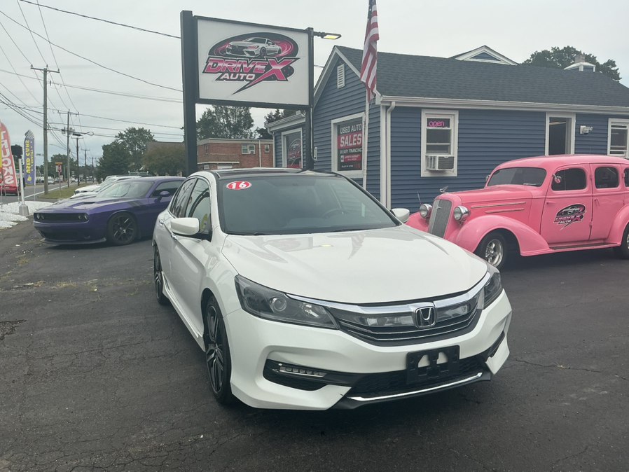 Used 2016 Honda Accord Sedan in PLAINVILLE, Connecticut | DriveX Auto. PLAINVILLE, Connecticut