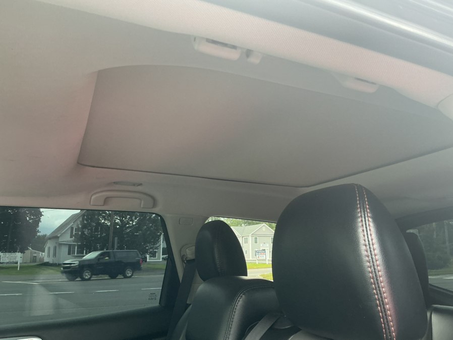 2020 Nissan Pathfinder SL - Photo 19