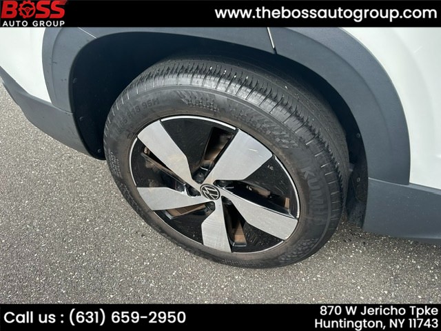 2023 Volkswagen Taos S - Photo 9