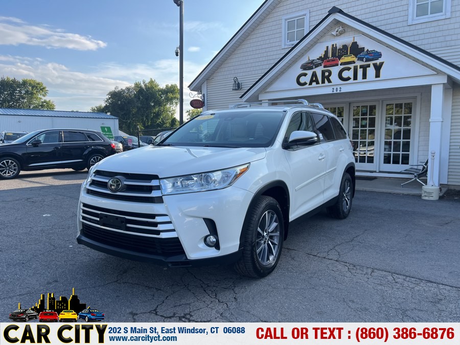 Used 2019 Toyota Highlander in East Windsor, Connecticut | Car City LLC. East Windsor, Connecticut