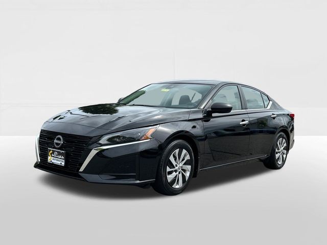 Used 2024 Nissan Altima in Torrington, Connecticut | Sullivan Honda. Torrington, Connecticut