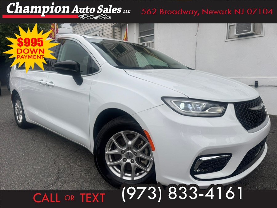 Used 2024 Chrysler Pacifica in Newark, New Jersey | Champion Auto Sales. Newark, New Jersey