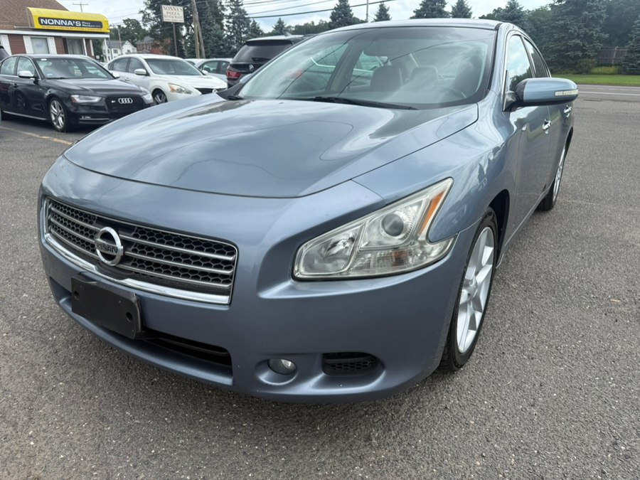 Used 2010 Nissan Maxima in East Windsor, Connecticut | A1 Auto Sale LLC. East Windsor, Connecticut