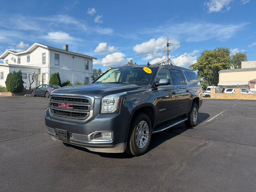 2019 GMC Yukon XL 4WD 4dr SLT, available for sale in Garfield, New Jersey | Benz and Beemer. Garfield, New Jersey
