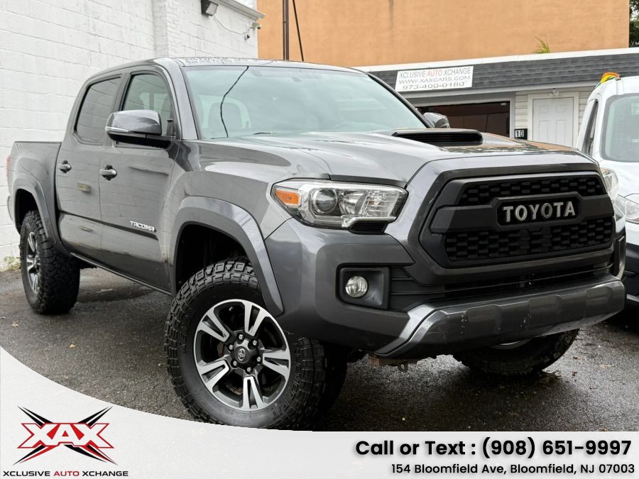 Used 2016 Toyota Tacoma Double Cab in Bloomfield, New Jersey | Xclusive Auto Xchange. Bloomfield, New Jersey