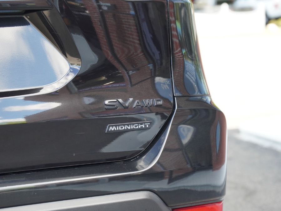2018 Nissan Rogue SV - Photo 17