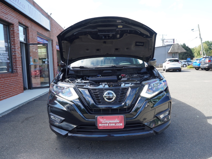 2018 Nissan Rogue SV - Photo 11