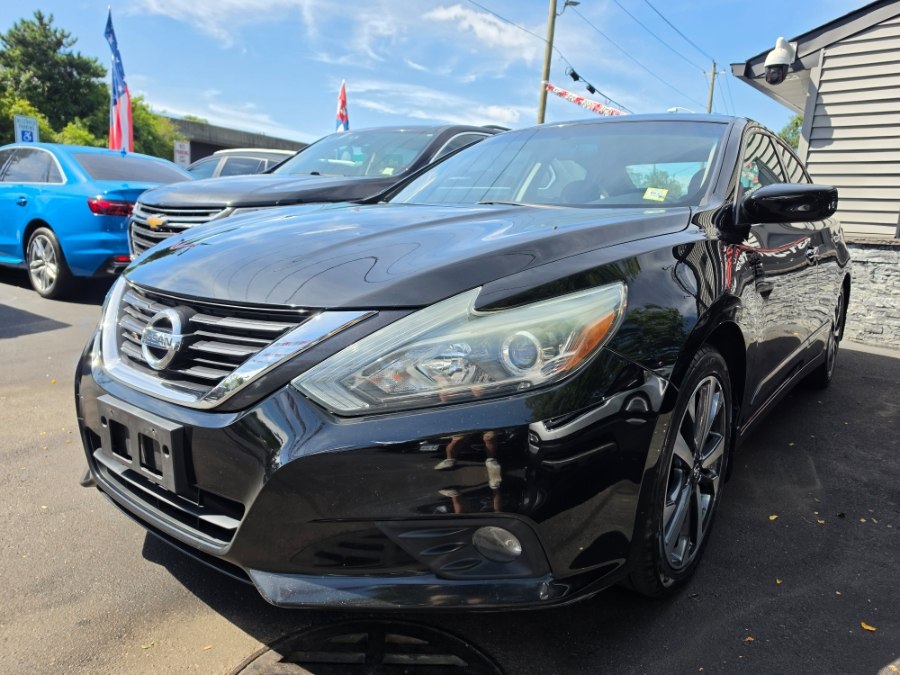 Used 2017 Nissan Altima in Islip, New York | L.I. Auto Gallery. Islip, New York