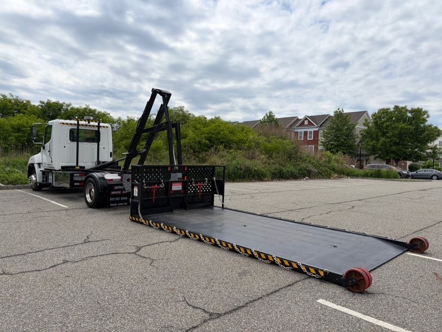 Used 2019 Hino 258 in Paterson, New Jersey | Speedway Motors LLC. Paterson, New Jersey
