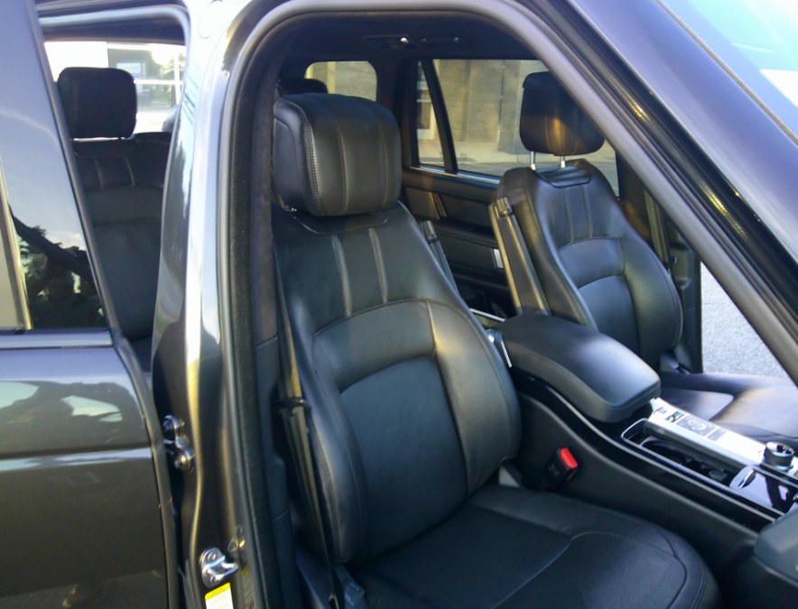 2020 Land Rover Range Rover - $26,977