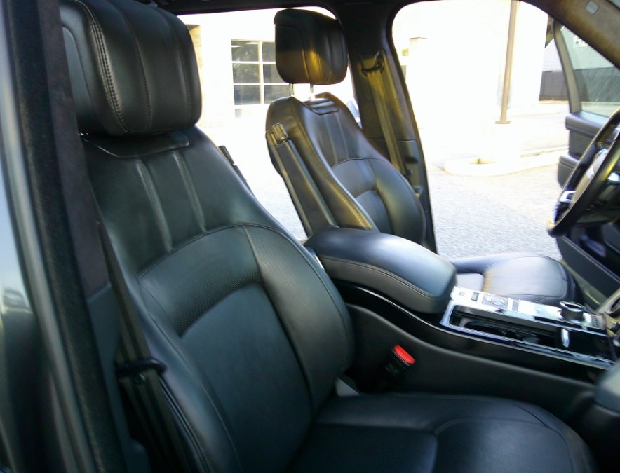 2020 Land Rover Range Rover - $26,977