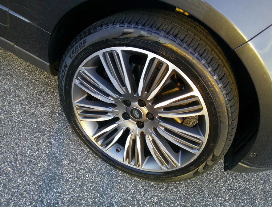 2020 Land Rover Range Rover - $26,977