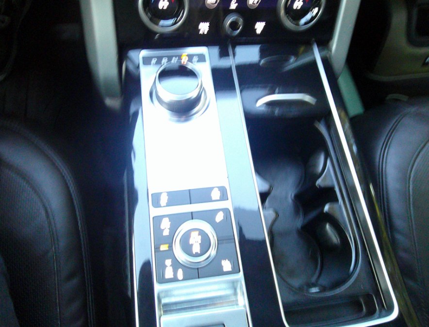 2020 Land Rover Range Rover - $26,977