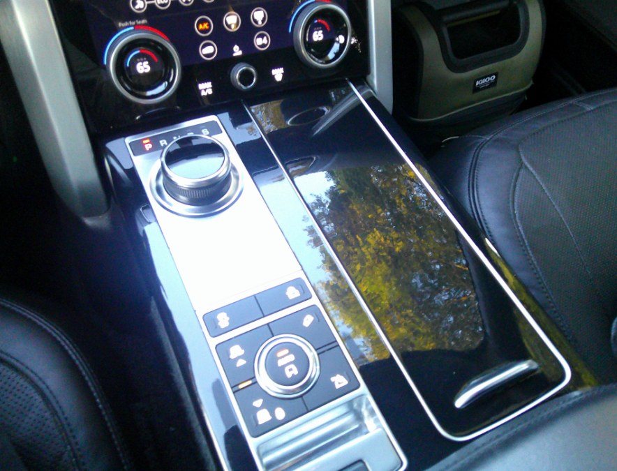 2020 Land Rover Range Rover - $26,977