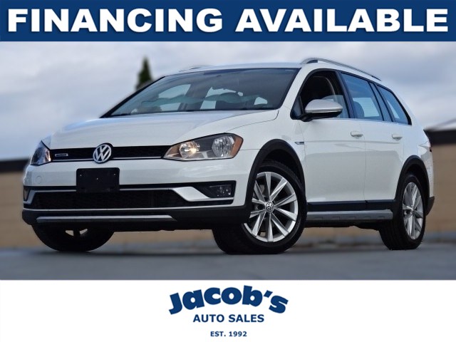 Used 2017 Volkswagen Golf Alltrack in Newton, Massachusetts | Jacob Auto Sales. Newton, Massachusetts