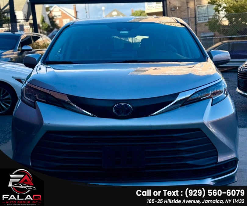 Used 2022 Toyota Sienna in Jamaica, New York | Falaq Auto Group INC. Jamaica, New York