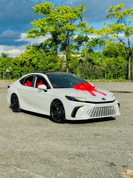 Used 2025 Toyota Camry in Elmont, New York | Charles Cars. Elmont, New York