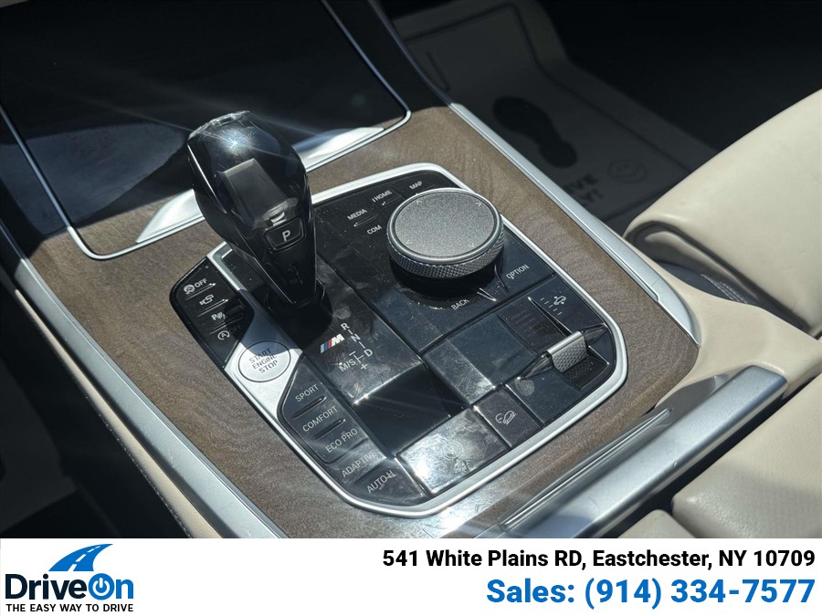 2020 BMW X7 M50i - Photo 28