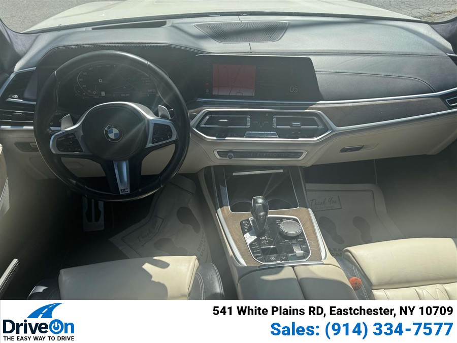2020 BMW X7 M50i - Photo 12