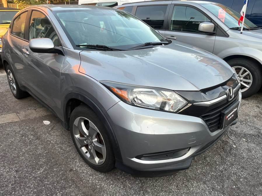 Used 2018 Honda HR-V in Corona, New York | Raymonds Cars Inc. Corona, New York
