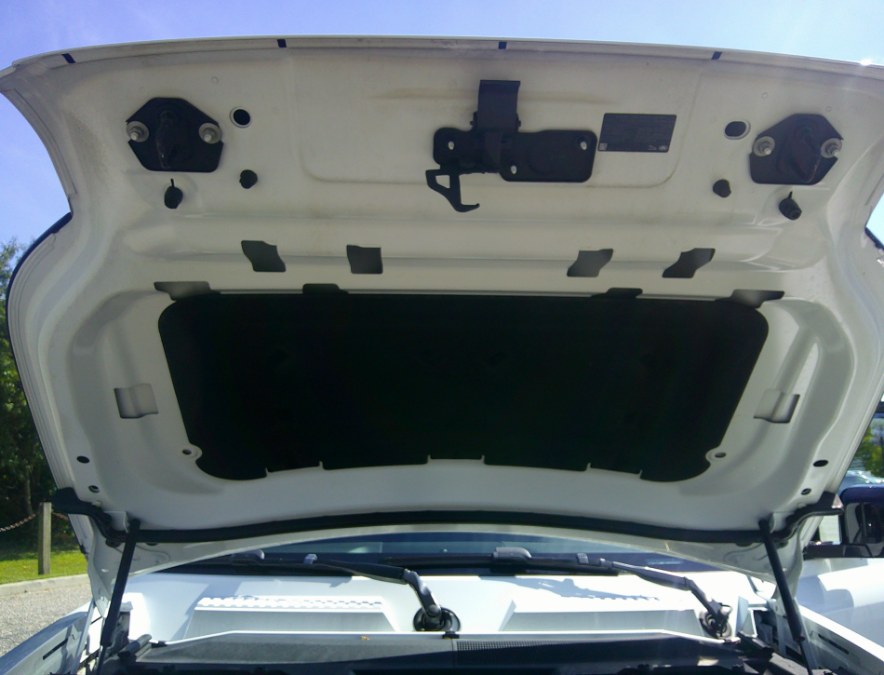 2023 Land Rover Defender - $49,800