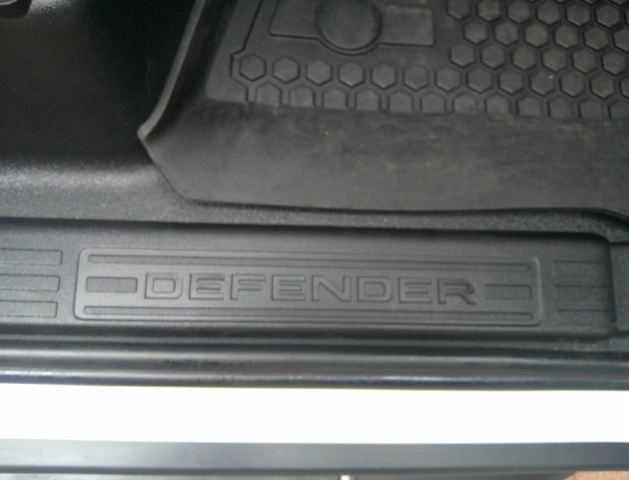 2023 Land Rover Defender - $49,800