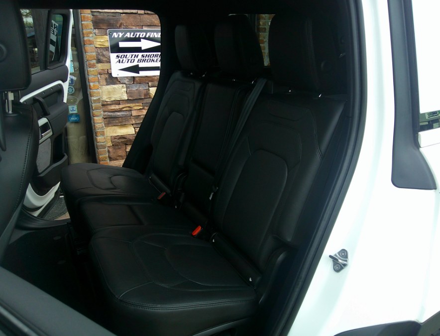 2023 Land Rover Defender - $49,800