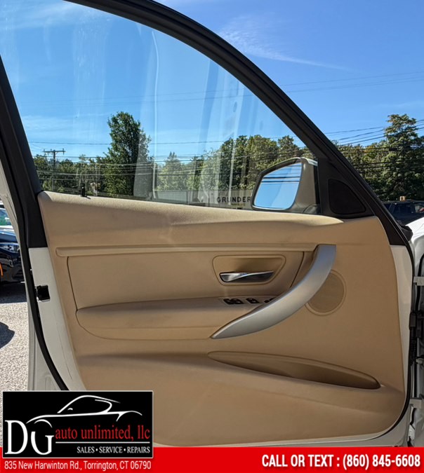 2013 BMW 3 Series 320i - Photo 16