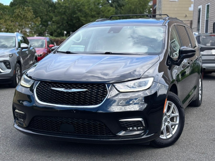 Used 2022 Chrysler Pacifica in Irvington, New Jersey | RT 603 Auto Mall. Irvington, New Jersey