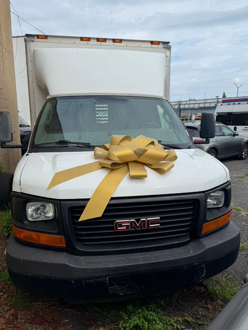2016 GMC Savana Commercial Cutaway 3500 Van 139"