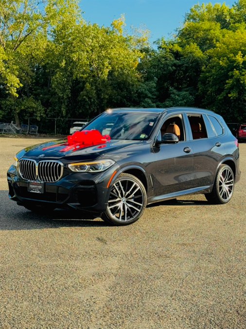 Used 2022 BMW X5 in Elmont, New York | Charles Cars. Elmont, New York