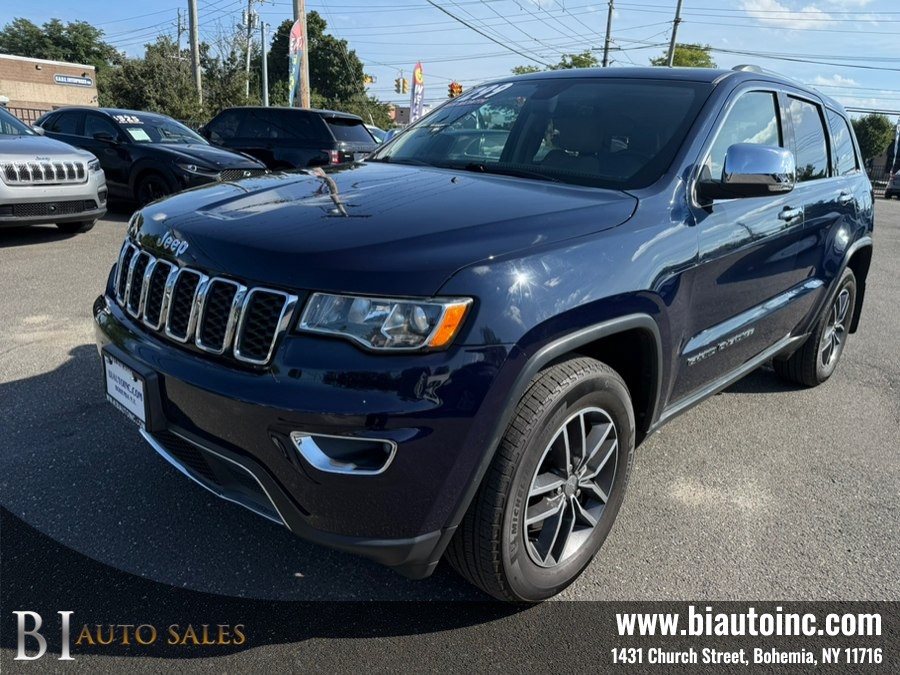 Used 2018 Jeep Grand Cherokee in Bohemia, New York | B I Auto Sales. Bohemia, New York