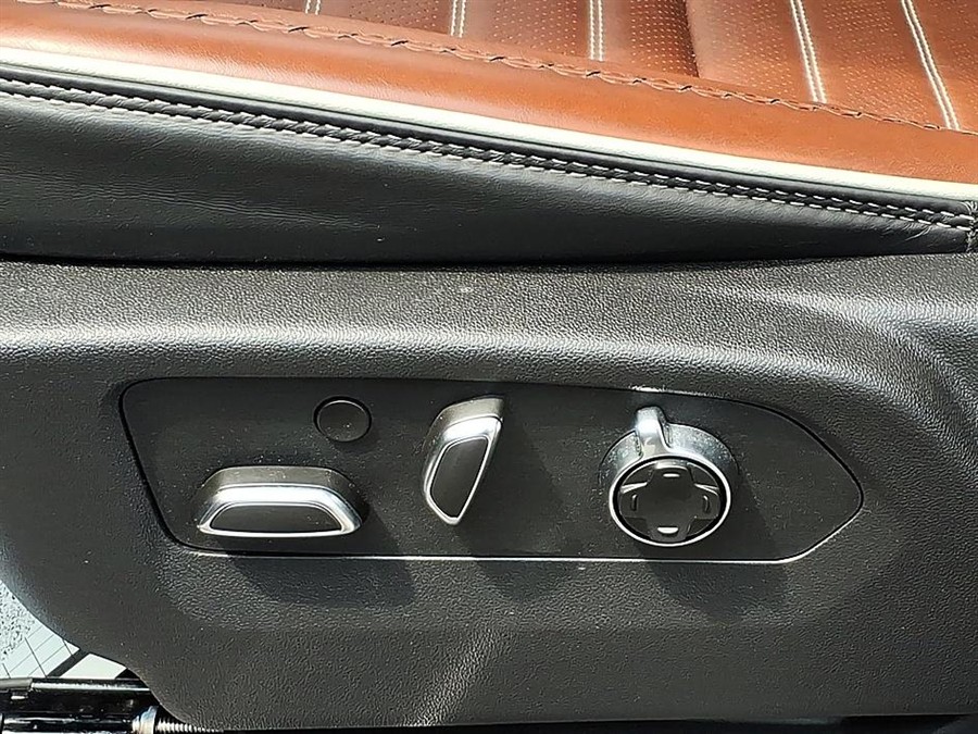 2025 GMC Sierra 1500 Denali Ultimate - Photo 17