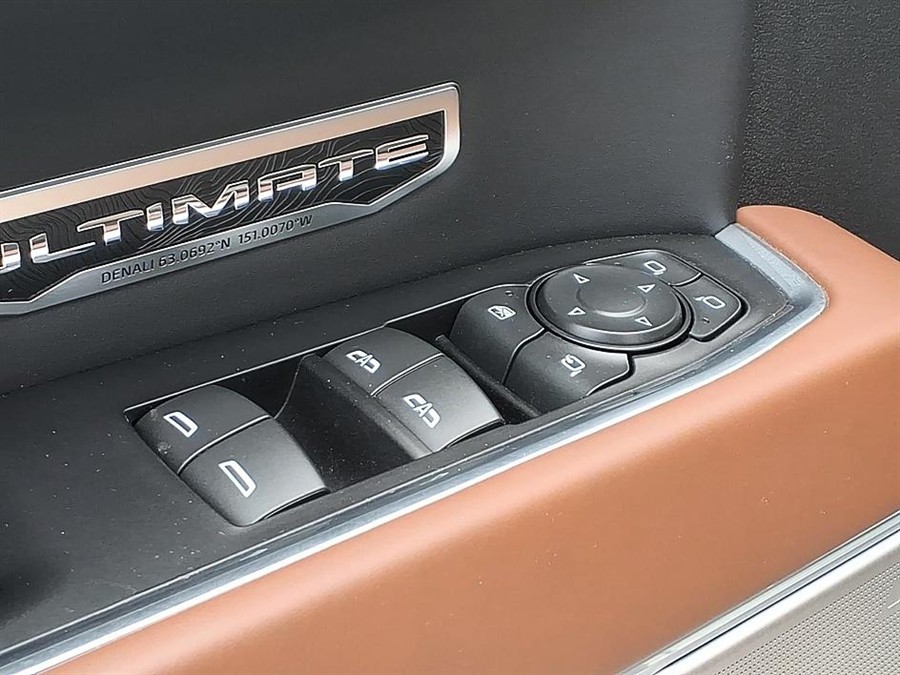 2025 GMC Sierra 1500 Denali Ultimate - Photo 19