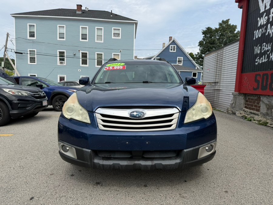 Used 2011 Subaru Outback in Worcester, Massachusetts | Worcester Auto Outlet LLC. Worcester, Massachusetts