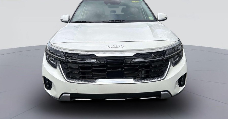 Used 2024 Kia Seltos in West Islip, New York | Limitless Motors. West Islip, New York