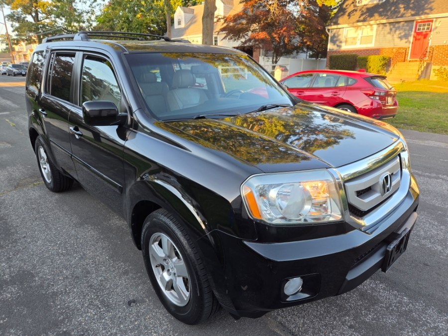 Used 2011 Honda Pilot in West Babylon, New York | SGM Auto Sales. West Babylon, New York