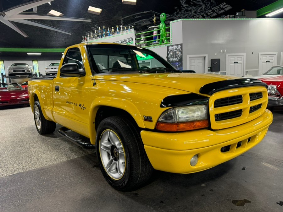 Used 1999 Dodge Dakota in Oxford, Connecticut | Buonauto Enterprises. Oxford, Connecticut