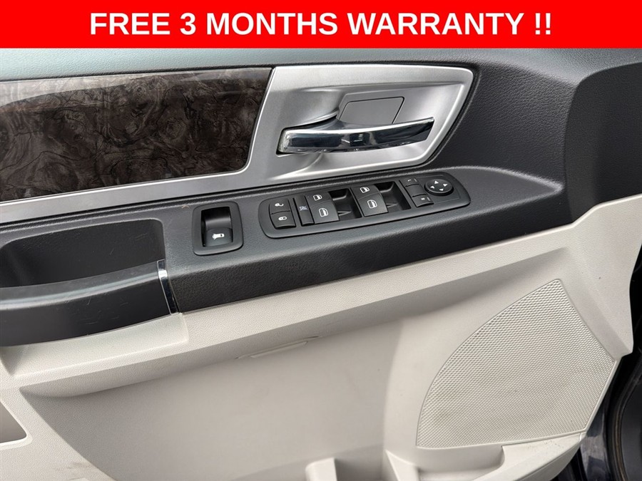 2010 Dodge Grand Caravan Crew - Photo 11