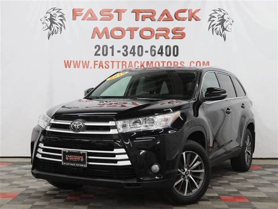 Used 2019 Toyota Highlander in Paterson, New Jersey | Fast Track Motors. Paterson, New Jersey