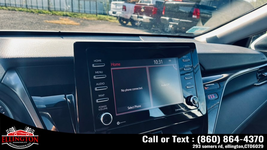 2024 Toyota Camry SE - Photo 12