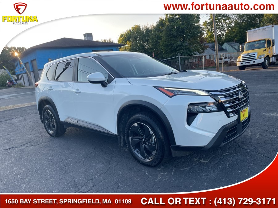 2025 Nissan Rogue SV - Photo 3