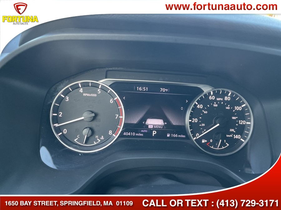 2025 Nissan Rogue SV - Photo 14